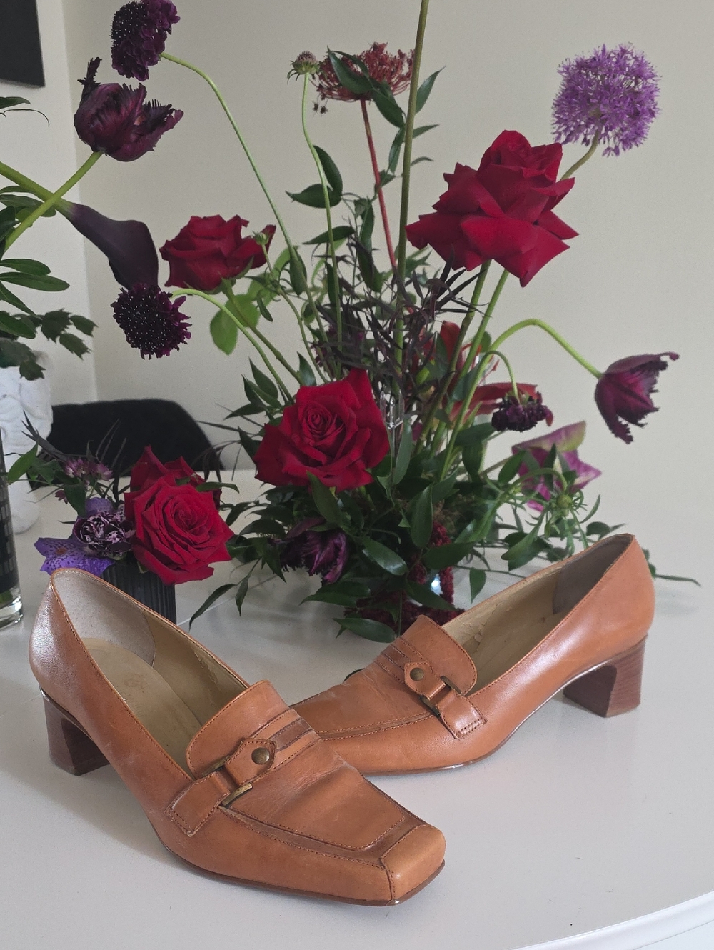 5/25$ Classic Leather Mid-Heel Loafers in Tan